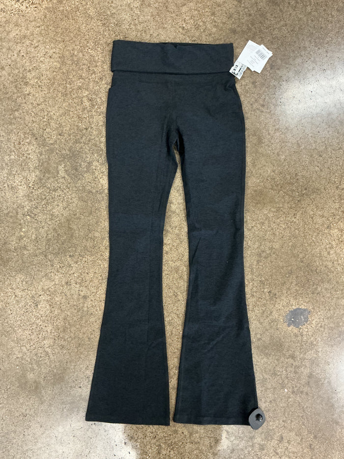 Athletic Pants By Beyond Yoga In Grey, Size:M