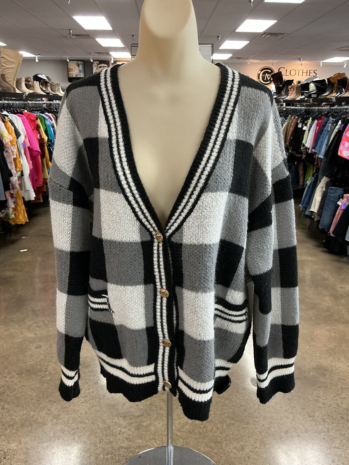 Sweater Cardigan By Clothes Mentor In Black & Grey, Size:M