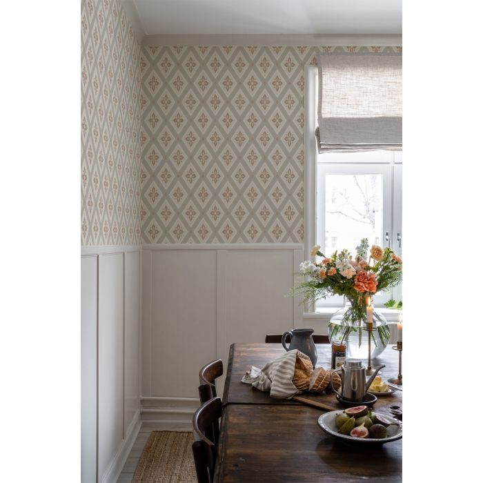 Astrid Flora Wallpaper - Yellow