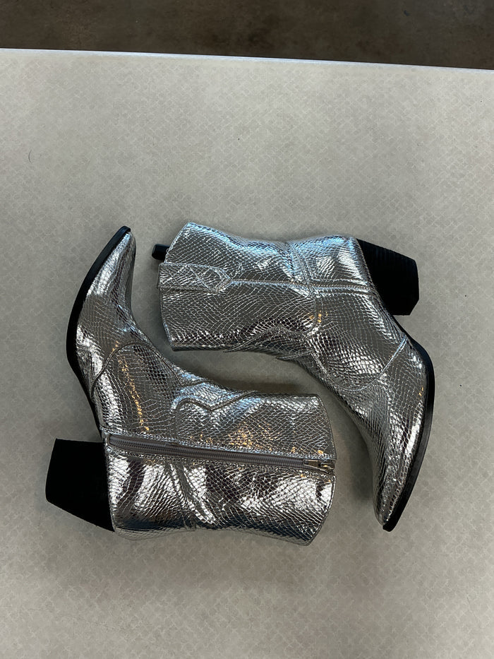 Boots Ankle Heels By Coconuts In Silver, Size:9