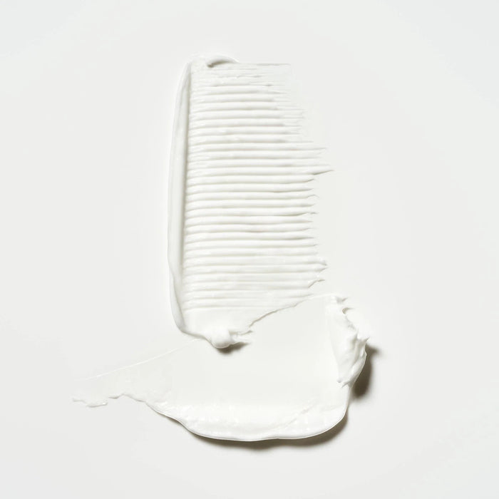 Shop Rescue Spa Cote d'Azur Nourishing Hand Creme swatch with textured lines and smooth finish.