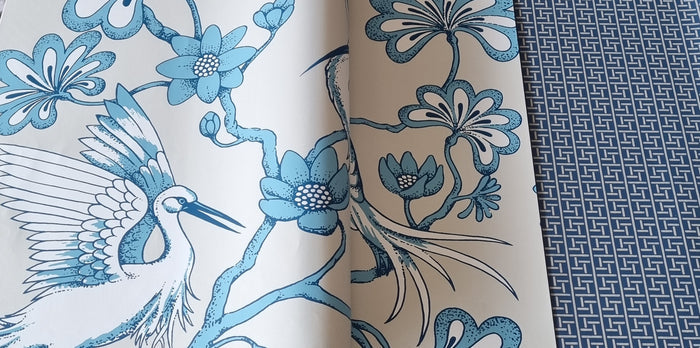 Egrets Florence Broadhurst Wallpaper - Mist