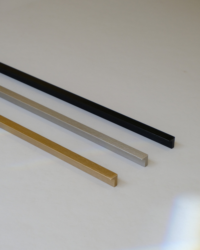 Elan Handle