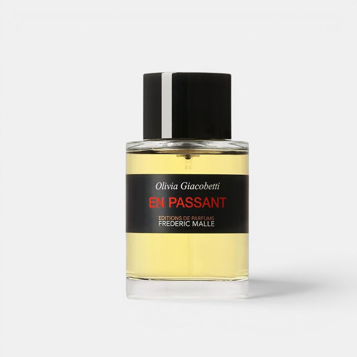 En Passant Eau De Parfum