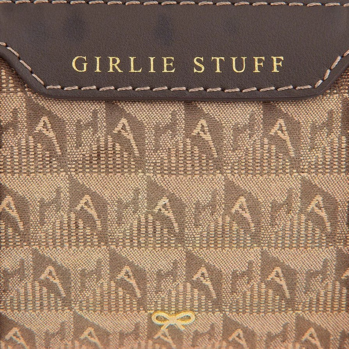 Girlie Stuff