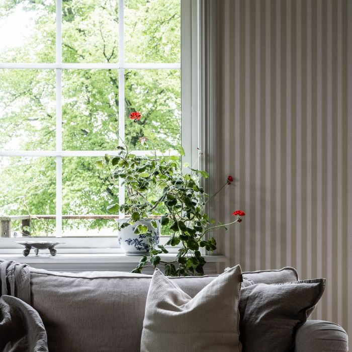 Gottfrid Stripes Wallpaper - Beige