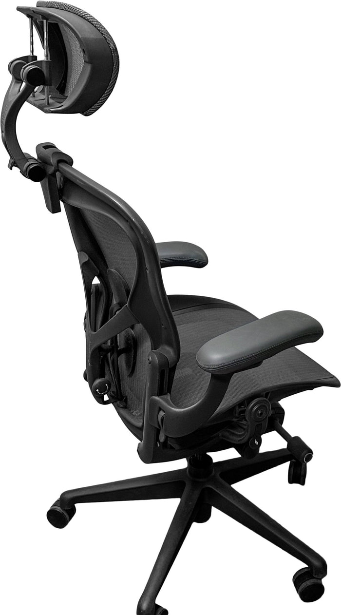 Herman Miller Aeron Remastered office chair with headrest, size B and C, mesh back and seat