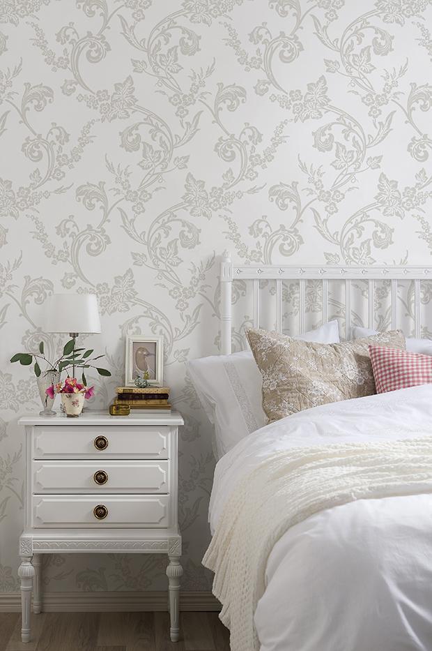 Johannelund Wallpaper  - Beige - Last 4 Rolls