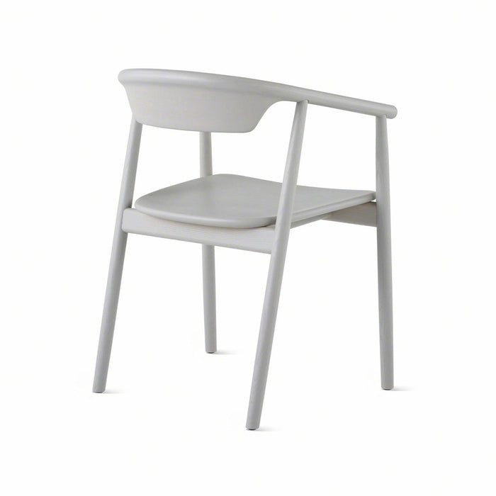 Leva Armchair