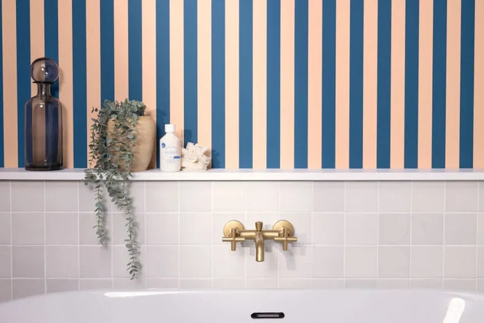 Little Lines Wallpaper - Bleu Nude