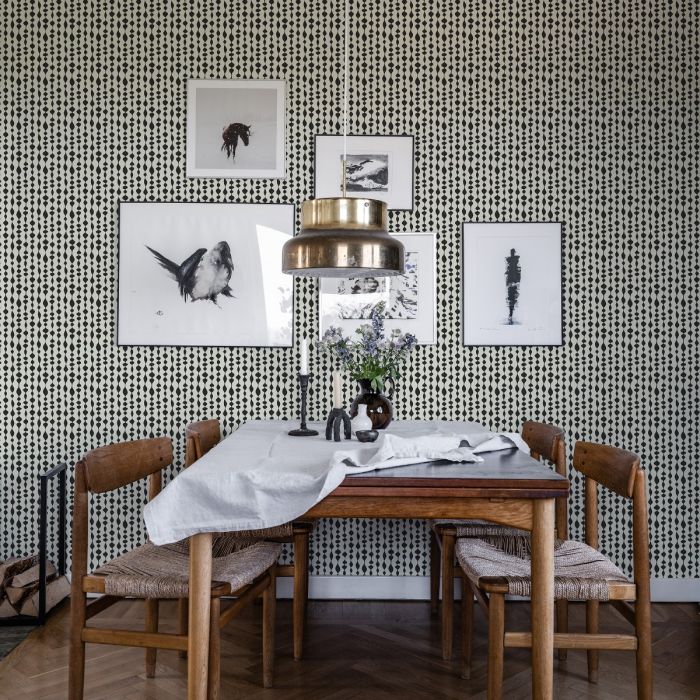Magaret Geometric Wallpaper - Black