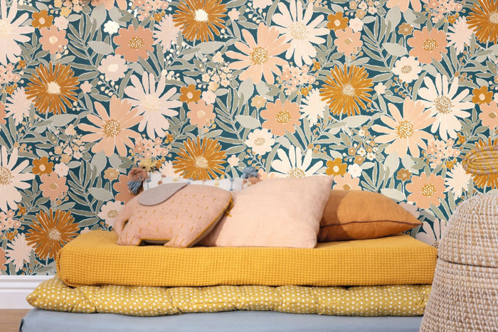 Marguerite Wallpaper - Bleu Nuit Rose