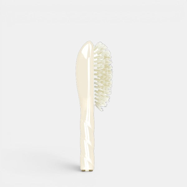 N.06 My First Brush - Creamy White