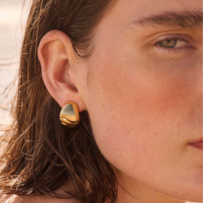 Nelle Hoop Earrings Gold