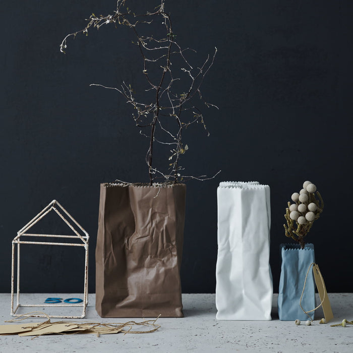 Paper Bag Vase - white 14cm