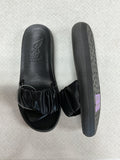 Sandals Flats By Clothes Mentor In Black, Size:6.5
