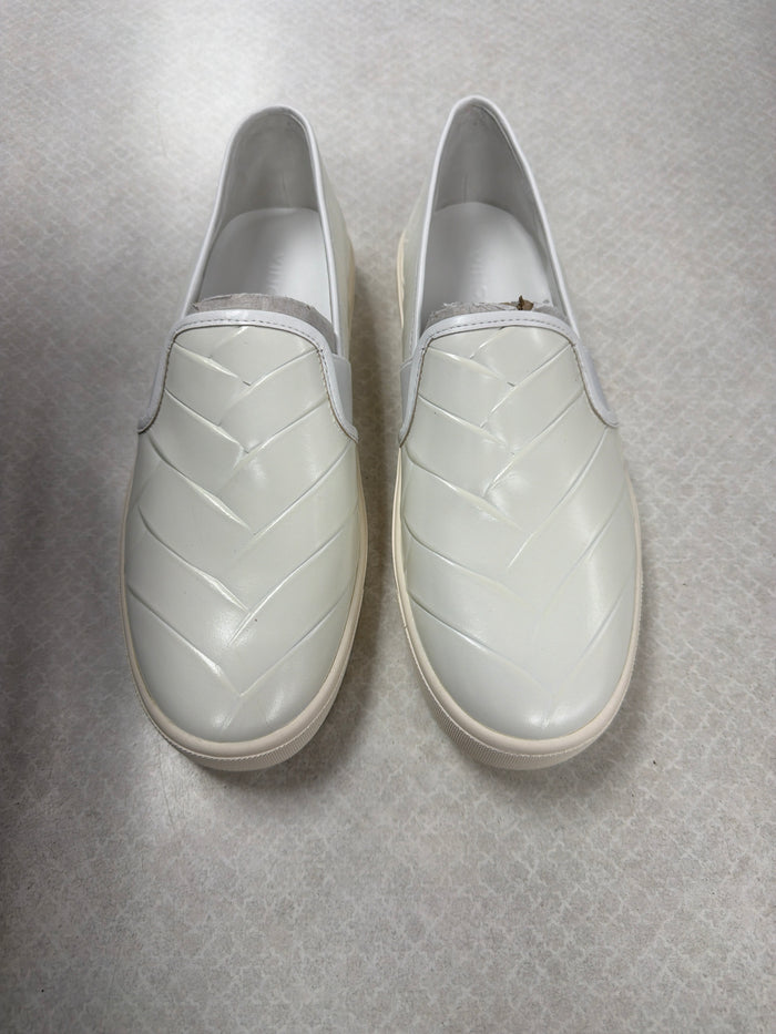 Shoes Flats By Vince In White, Size:8