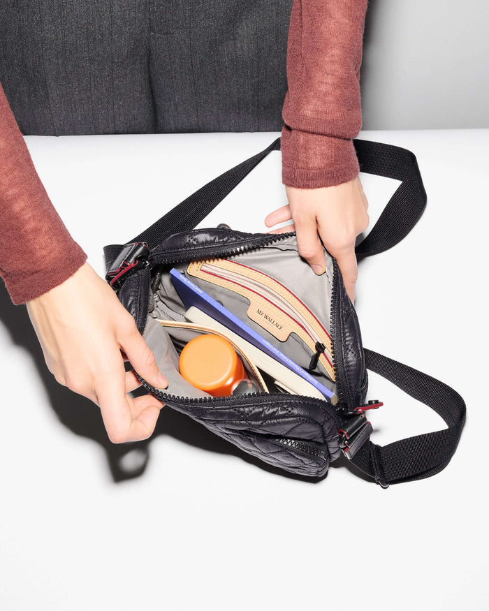 Small Metro Camera Crossbody Bag - Black