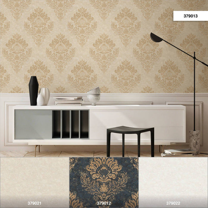St. Petersberg Baroque Wallpaper - Gold