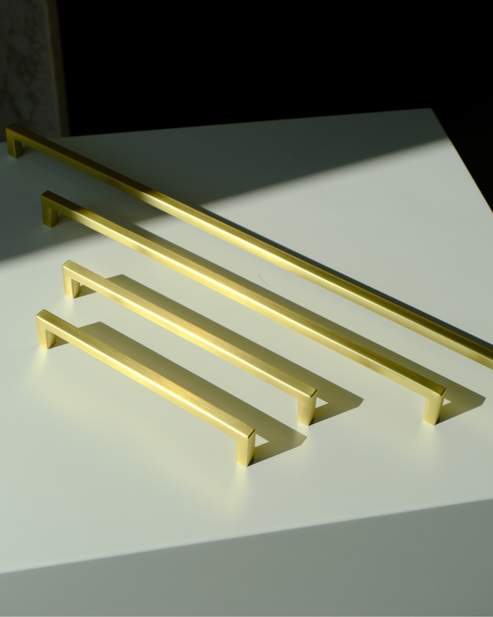 Straight Handle