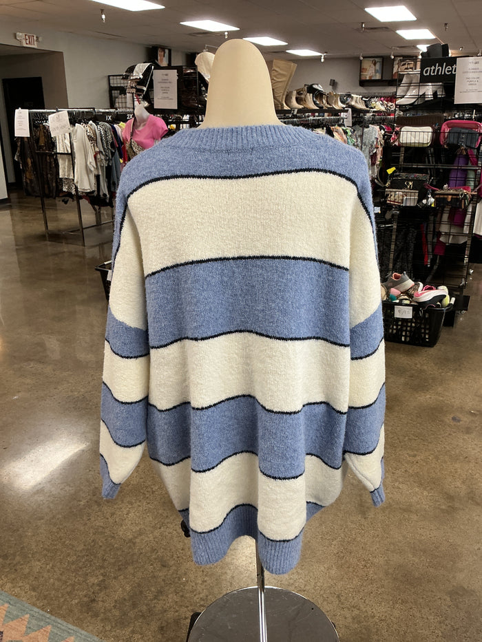 Sweater By Debut In Blue & White, Size:S