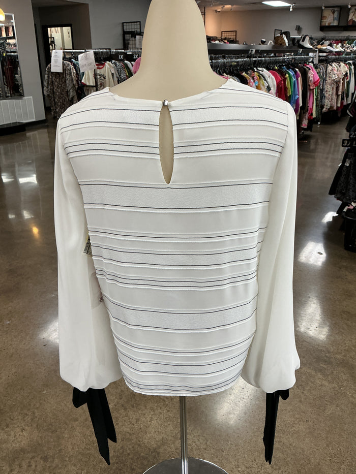 Top Ls By Vince Camuto In Black & White, Size:Xs