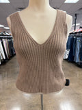 Top Sleeveless By Quince In Brown, Size:L