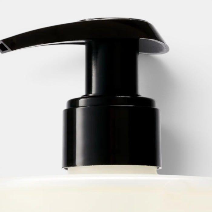 Shop Rescue Spa Yuzu Tree Hand Wash with black pump dispenser, citrus scent, 450ml.